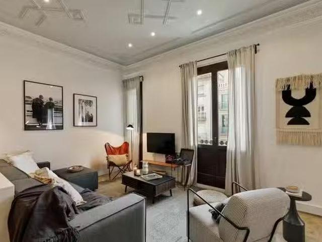 Acogedor Piso de 1 habitación en Carrer de Fontanella, Dreta d.