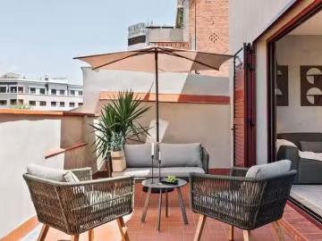 Apartamento en alquiler en Sant Antoni, Barcelona