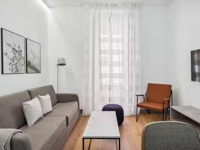 Bonito Piso de 1 habitación en Madrid