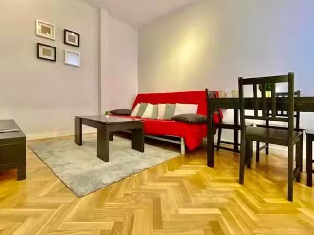Nuevo Piso de 1 habitación en Paseo de Santa María de la Cabeza