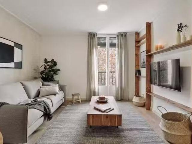 Encantador Piso de 1 habitación en Placeta de Montcada