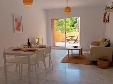 Nuevo Piso de 2 habitaciones en Marbella
