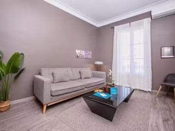 Nuevo Piso de 3 habitaciones en Barcelona
