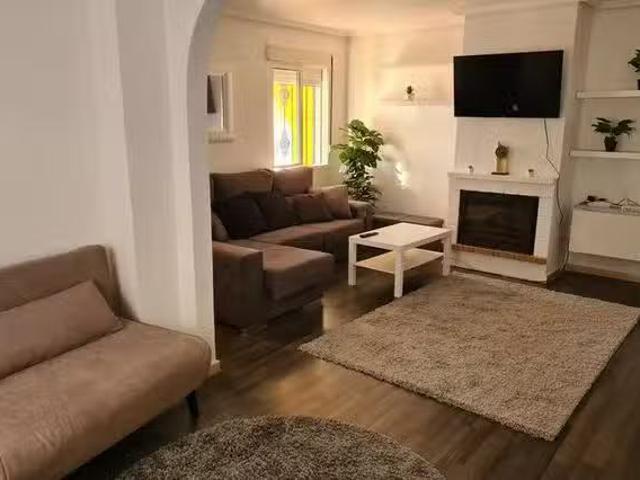 ¡Recién llegado! Piso de 6 habitaciones en Monforte del Cid