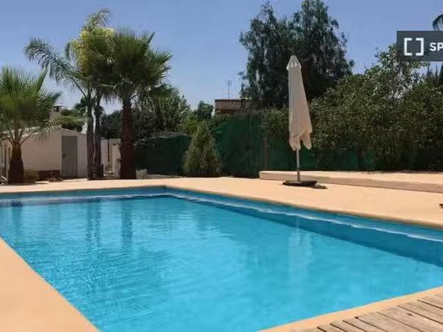 ¡Recién llegado! Piso en alquiler de 3 habitaciones en La Pobl.