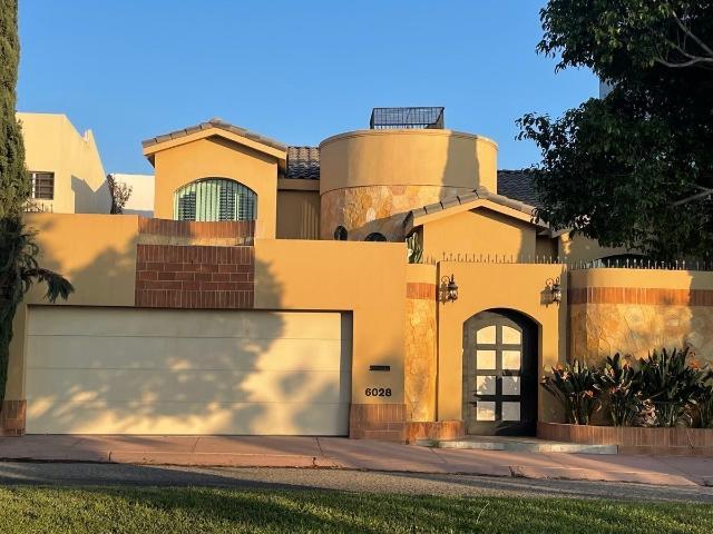 RENTA RESIDENCIA EN AVE DEL BOSQUE HACIENDA AGUA CALIENTE