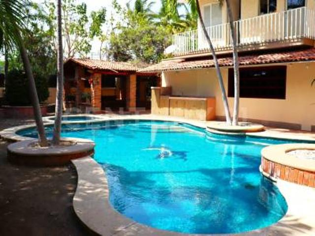 Renta Residencia en Colima