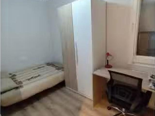 Nuevo Se alquila habitación en Sant Cugat Del Vallès, Barcelona