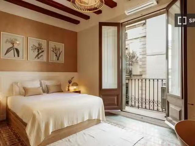 Bonito Se alquila habitación en piso compartido en Barcelona