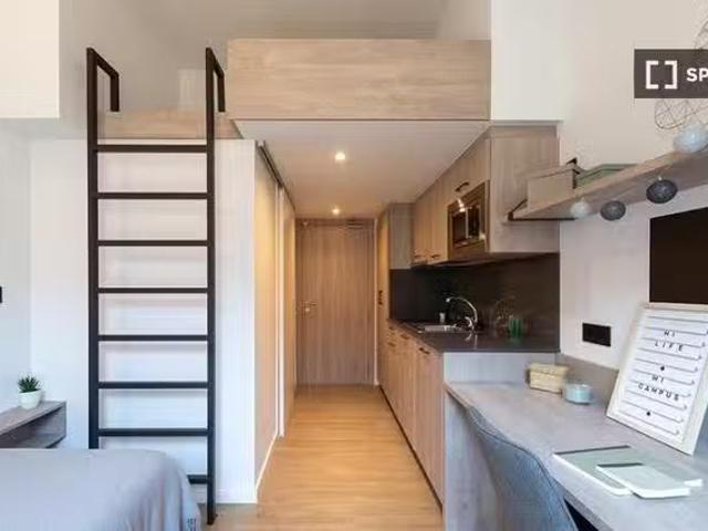 ¡Renta! Se alquila habitación en piso compartido, Sant Adrià d.