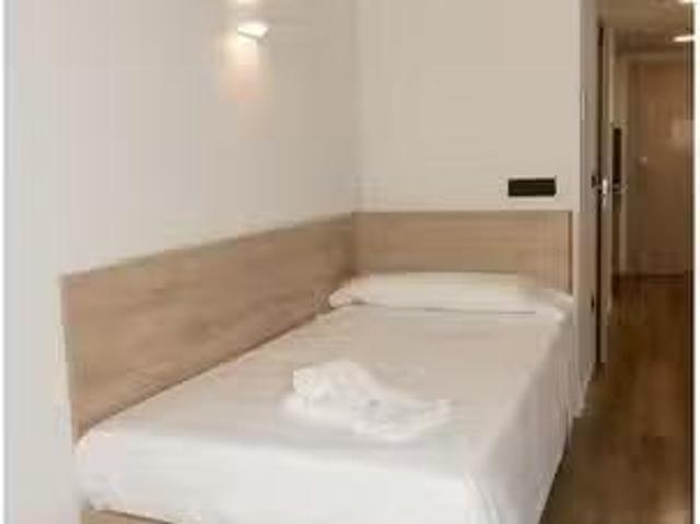 Único Se alquila habitación en residencia en Burjassot, Valencia