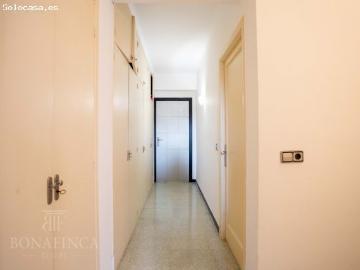 ¡Rentabilidad desde el primer día! Piso en venta con inquilinos en Plaza de