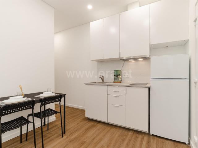 Rentabilidade Superior a 3.500€/mês | Oportunidade m² Faro Sé e São Pedro