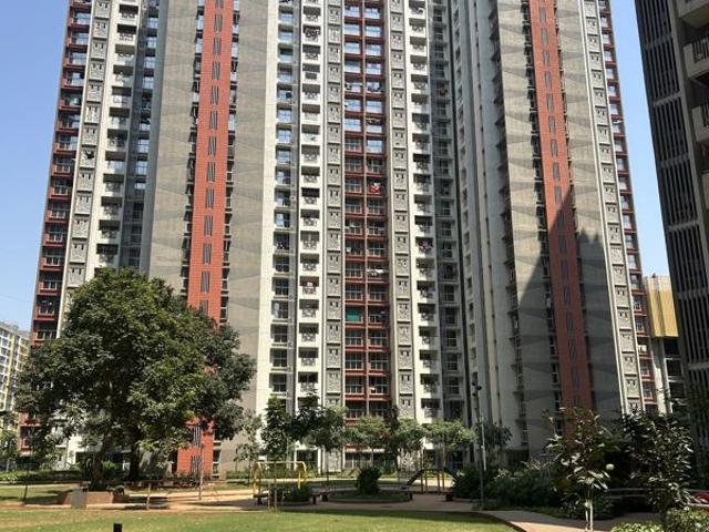 Rental | 3.5 BHK + 879 Sq.Ft. Apartment in Lodha Codename Premier