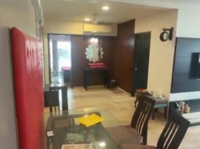 Rental | 3.5 BHK + 1100 Sq.Ft. Apartment in DLH Sorrento