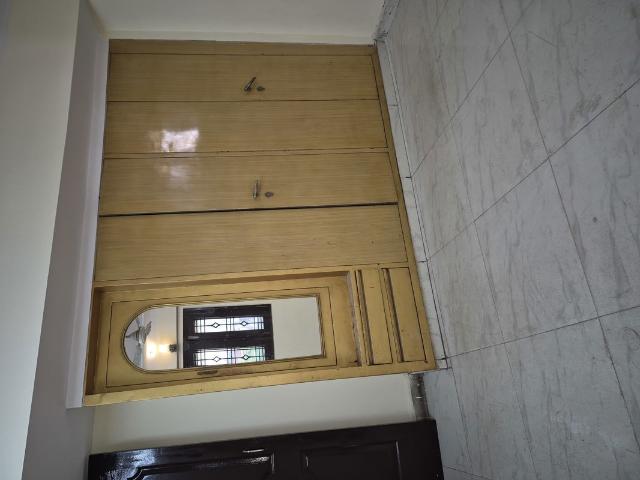 Rental | 3.5 BHK 1250 Sq.Ft. Apartment in Kotla