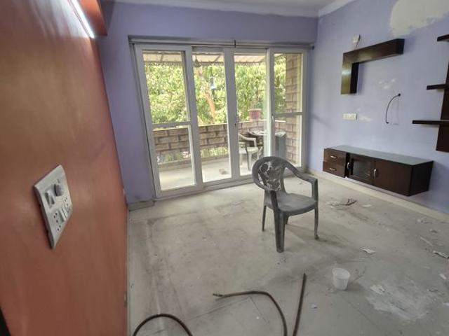 Rental | 3.5 BHK + 1250 Sq.Ft. Apartment in Mayur Vihar