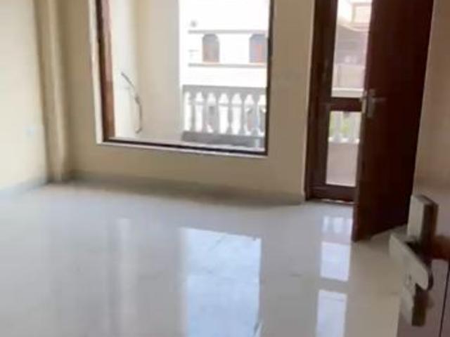 Rental | 3.5 BHK + 1350 Sq.Ft. Independent House in RWA Apartments Sector 20