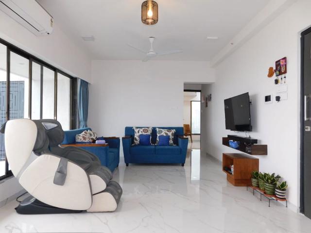 Rental | 3.5 BHK 1560 Sq.Ft. Apartment in Shubham Trident