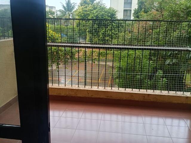 Rental | 3.5 BHK + 1600 Sq.Ft. Apartment in Oxford Premium