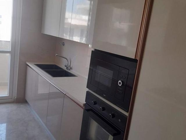 Rental | 3.5 BHK + 1650 Sq.Ft. Apartment in Emaar Emerald Floors Premier