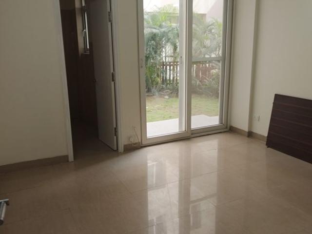 Rental | 3.5 BHK + 1650 Sq.Ft. Apartment in Emaar Emerald Floors Premier