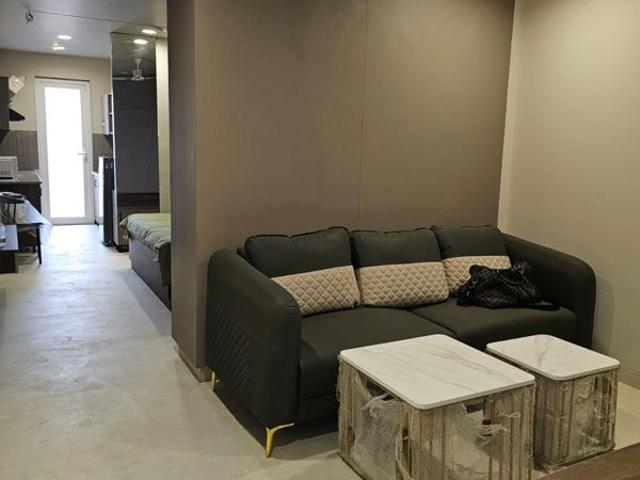 Rental | 3.5 BHK + 1720 Sq.Ft. Apartment in Smart World Orchard