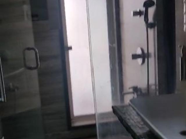 Rental | 3.5 BHK 1800 Sq.Ft. Apartment in Hiranandani Meadows
