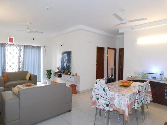 Rental | 3.5 BHK 1800 Sq.Ft. Apartment in Prestige Park Square