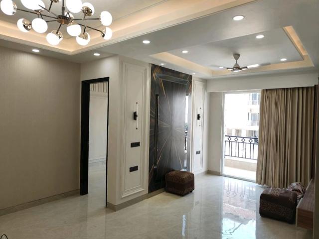 Rental | 3.5 BHK 1800 Sq.Ft. Apartment in Raj One Good Earth