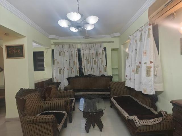 Rental | 3.5 BHK 1800 Sq.Ft. Apartment in Seawoods