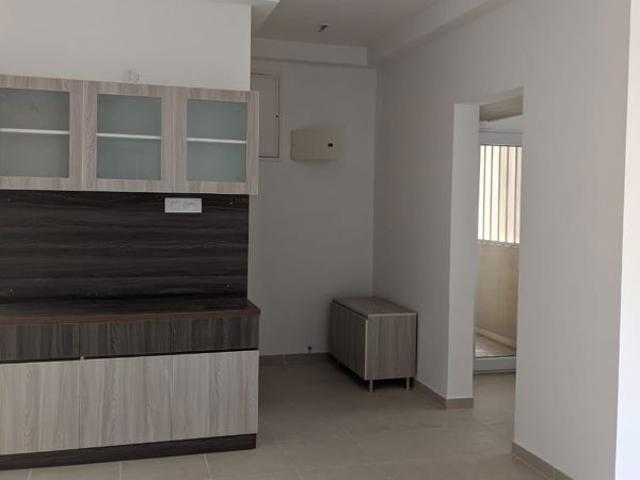 Rental | 3.5 BHK 1912 Sq.Ft. Apartment in Bhartiya Nikoo Homes