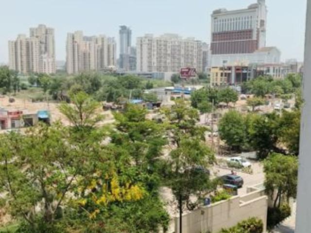 Rental | 3.5 BHK + 1967 Sq.Ft. Apartment in Bestech Park View Spa Next