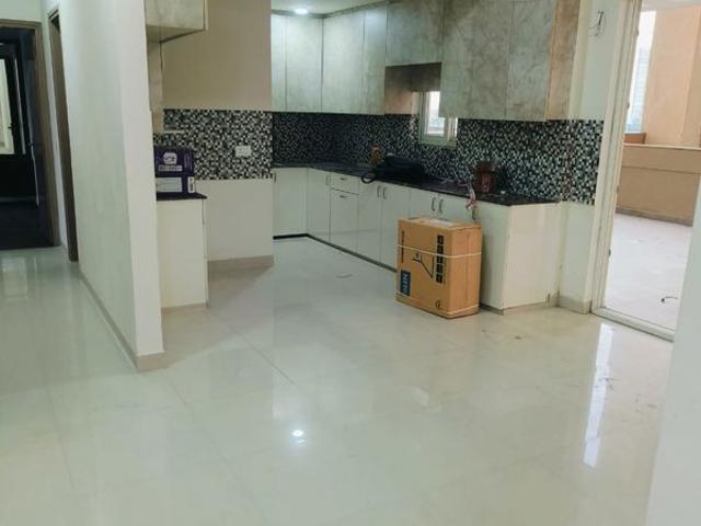 Rental | 3.5 BHK + 1997 Sq.Ft. Apartment in Pareena Coban Residences