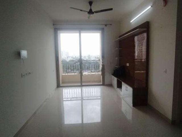 Rental | 3.5 BHK 2000 Sq.Ft. Apartment in Avalon Park At The Prestige City