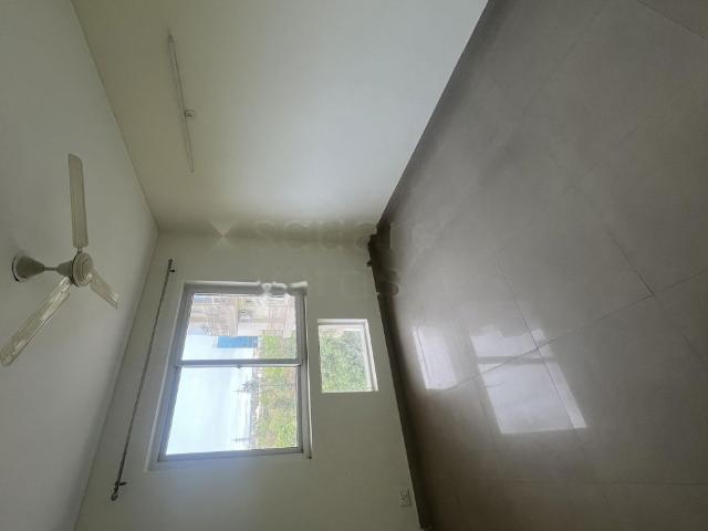 Rental | 3.5 BHK 2000 Sq.Ft. Apartment in BPTP Park Prime