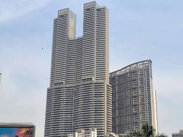 Rental | 3.5 BHK + 2019 Sq.Ft. Apartment in Lokhandwala Minerva Mahalaxmi