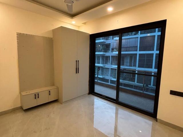 Rental | 3.5 BHK + 2021 Sq.Ft. Apartment in Bestech Park View Altura