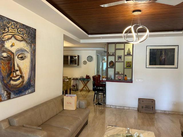 Rental | 3.5 BHK 2045 Sq.Ft. Apartment in Prestige Woodland Park