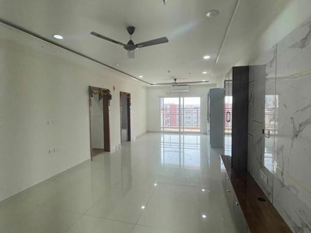 Rental | 3.5 BHK + 2049 Sq.Ft. Apartment in Prestige Tranquil