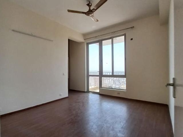 Rental | 3.5 BHK + 2060 Sq.Ft. Apartment in Pioneer Park Phase 1