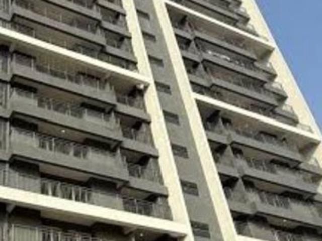 Rental | 3.5 BHK + 2088 Sq.Ft. Apartment in Godrej Woods