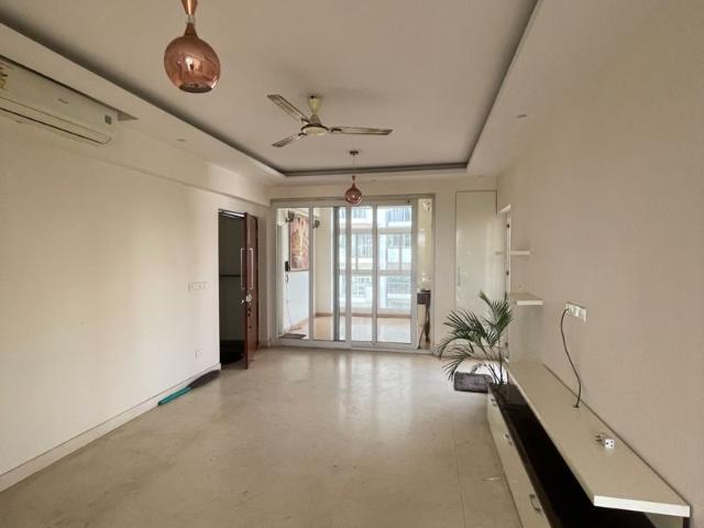 Rental | 3.5 BHK + 2100 Sq.Ft. Apartment in Emaar The Palm Drive The Premier Terraces