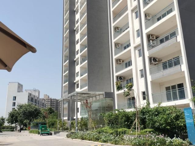 Rental | 3.5 BHK + 2129 Sq.Ft. Apartment in Godrej Air Sector 85