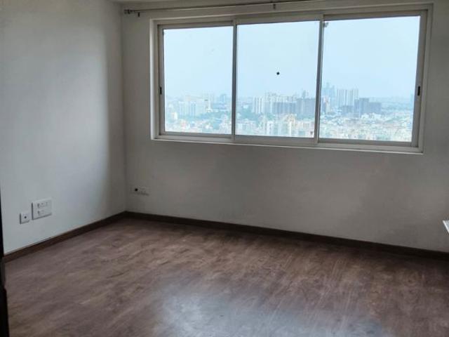 Rental | 3.5 BHK 2129 Sq.Ft. Apartment in Godrej Air Sector 85