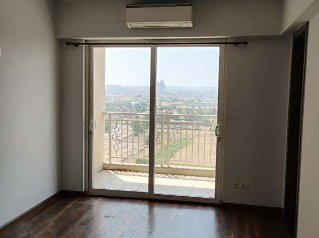 Rental | 3.5 BHK 2129 Sq.Ft. Apartment in Godrej Air Sector 85