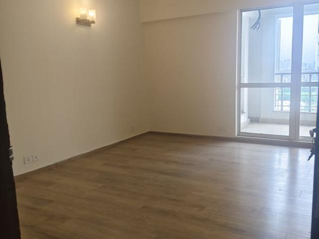 Rental | 3.5 BHK + 2150 Sq.Ft. Apartment in Lotus Panache