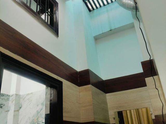 Rental | 3.5 BHK + 2205 Sq.Ft. Apartment in Parth Blue Monarch