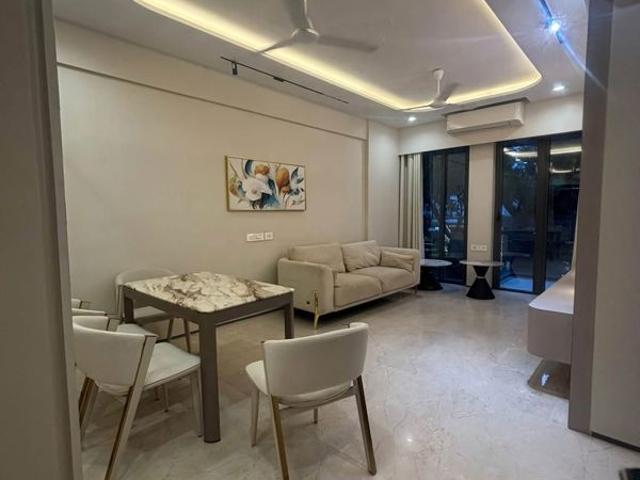 Rental | 3.5 BHK + 2200 Sq.Ft. Apartment in Gurukul CHS Matunga