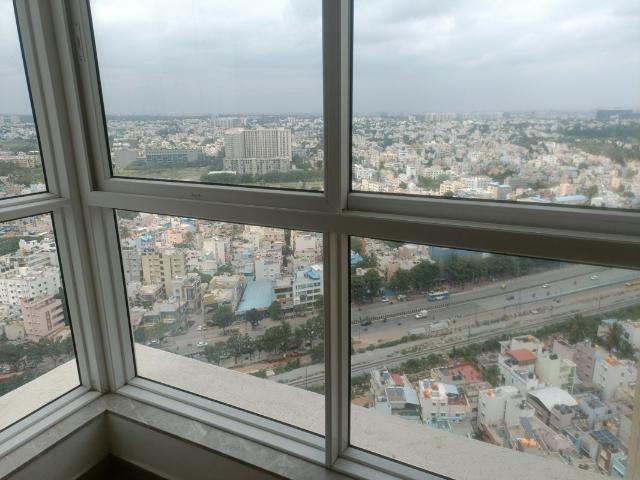 Rental | 3.5 BHK + 2231 Sq.Ft. Apartment in Prestige Fairfield